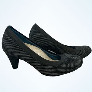 Betabrand Late to the Gate Heels